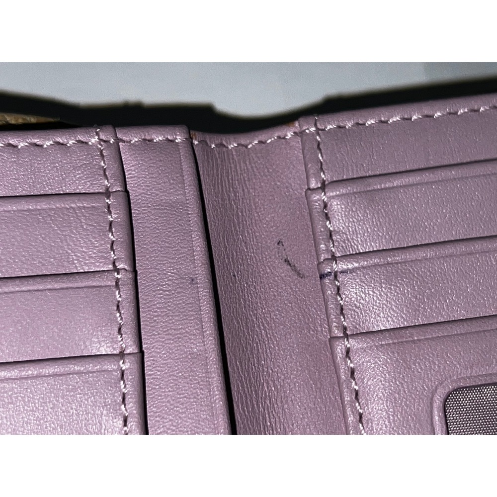 Coach Beige Croc Embossed Patent Leather Bifold Wallet Silver Push Lock Lavender - Picture 10 of 11